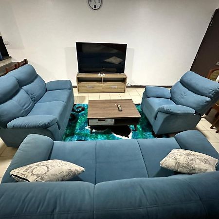 Ambitious Apartment Nadi Luaran gambar