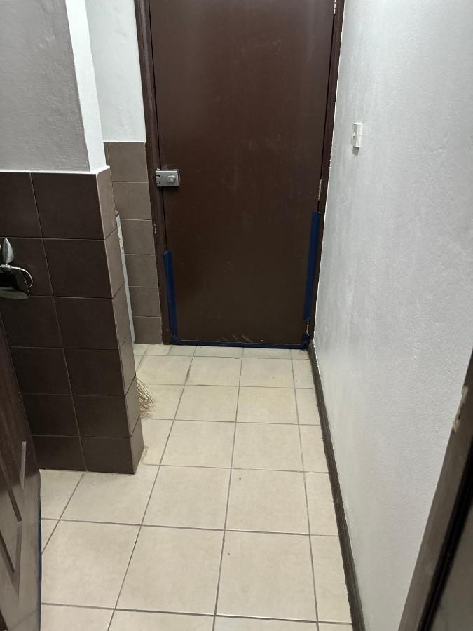 Ambitious Apartment Nadi Luaran gambar