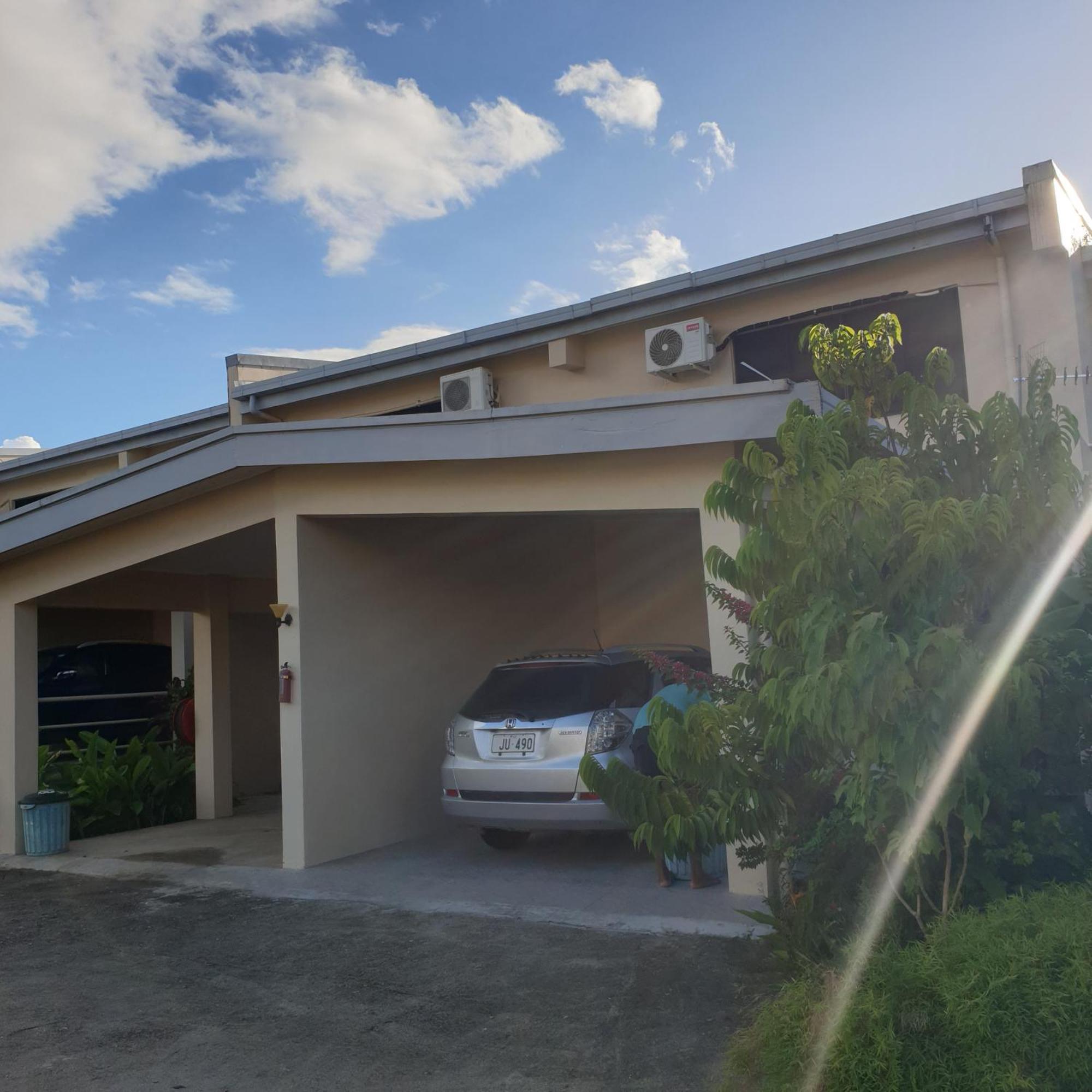 Ambitious Apartment Nadi Luaran gambar